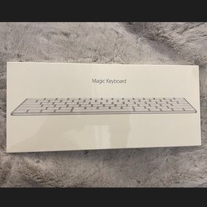 Apple Magic Keyboard 💫 NEW and unopened!